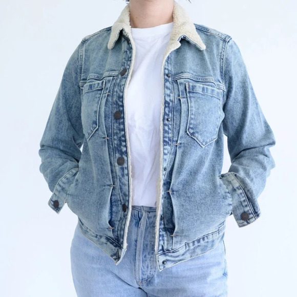 Gap Light Blue Button Up with Sherpa Collar Denim  Jean Jacket Coat XS - Picture 1 of 13